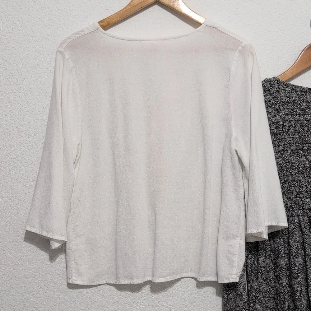 Pair Of Urban Romantic Tops Linen Rayon Women's Large
